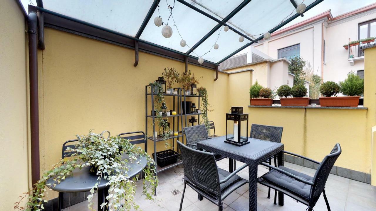 Design Apartment Near Duomo Square Milan Extérieur photo