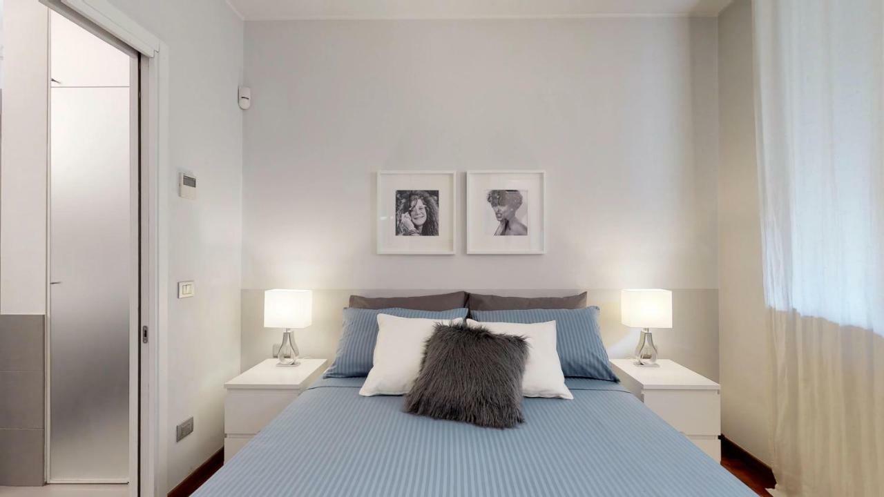 Design Apartment Near Duomo Square Milan Extérieur photo